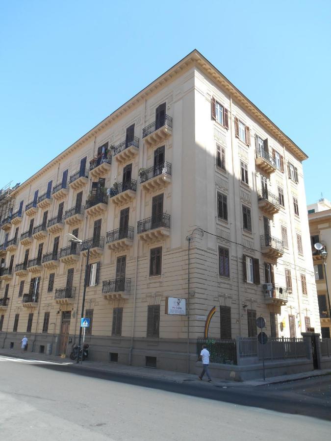 4You Palermo Exterior foto